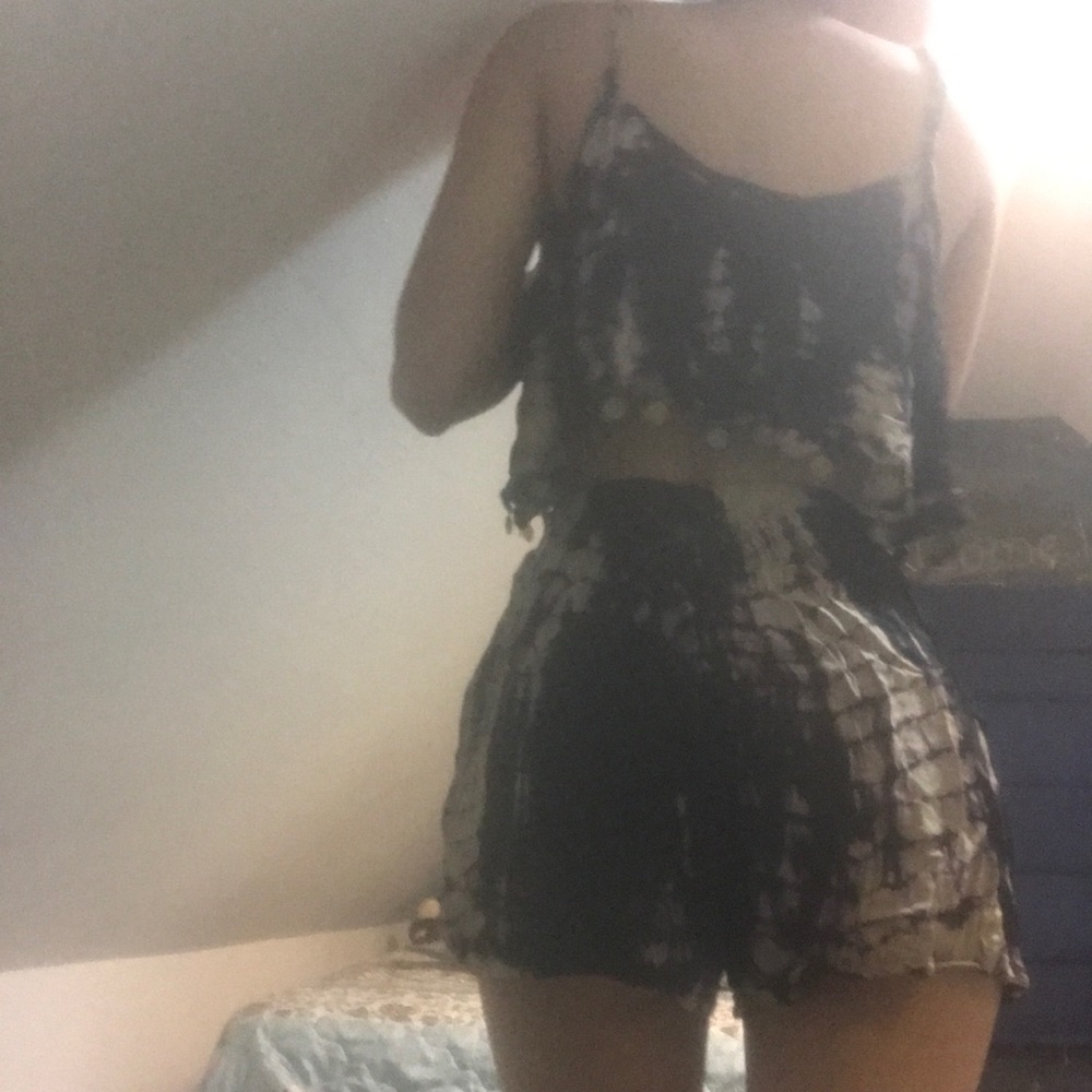 Romper - Picture 4 of 4